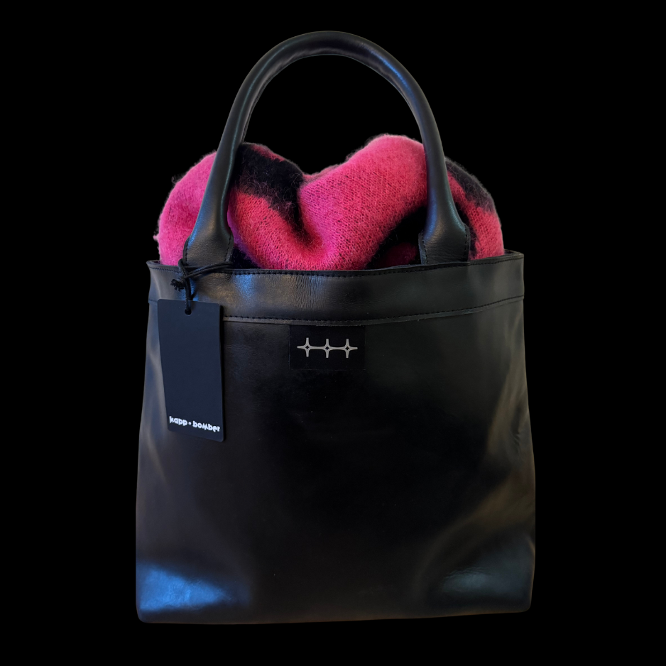 The Rift Travel Tote