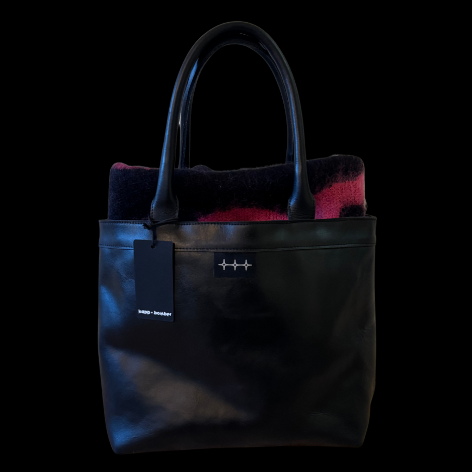 The Rift Travel Tote