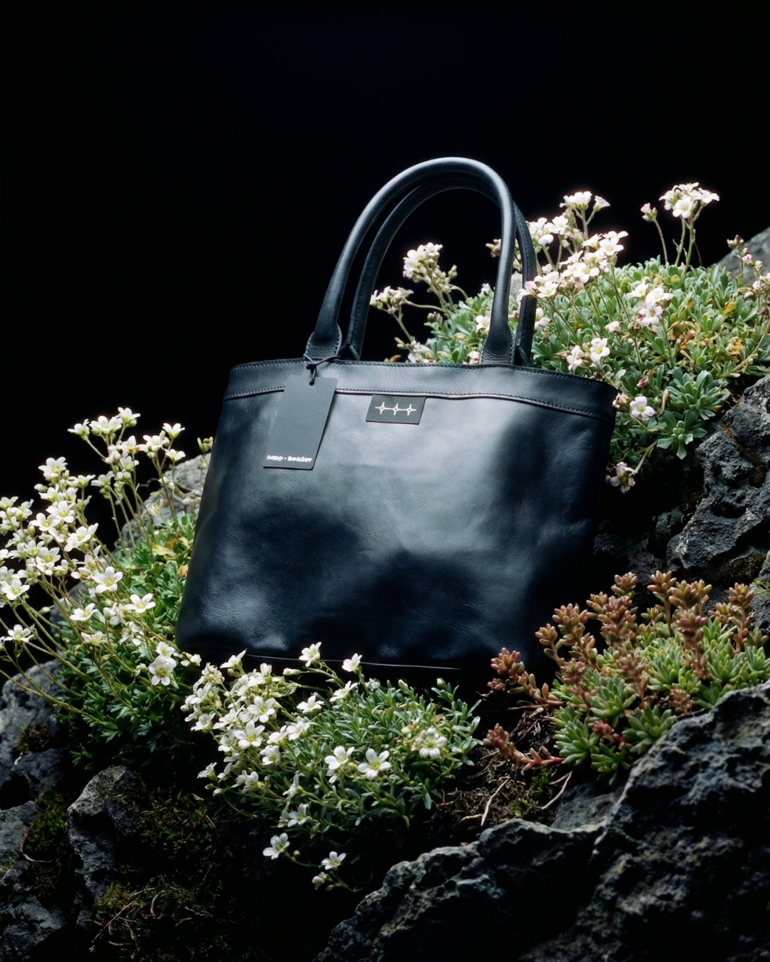 The Rift Travel Tote